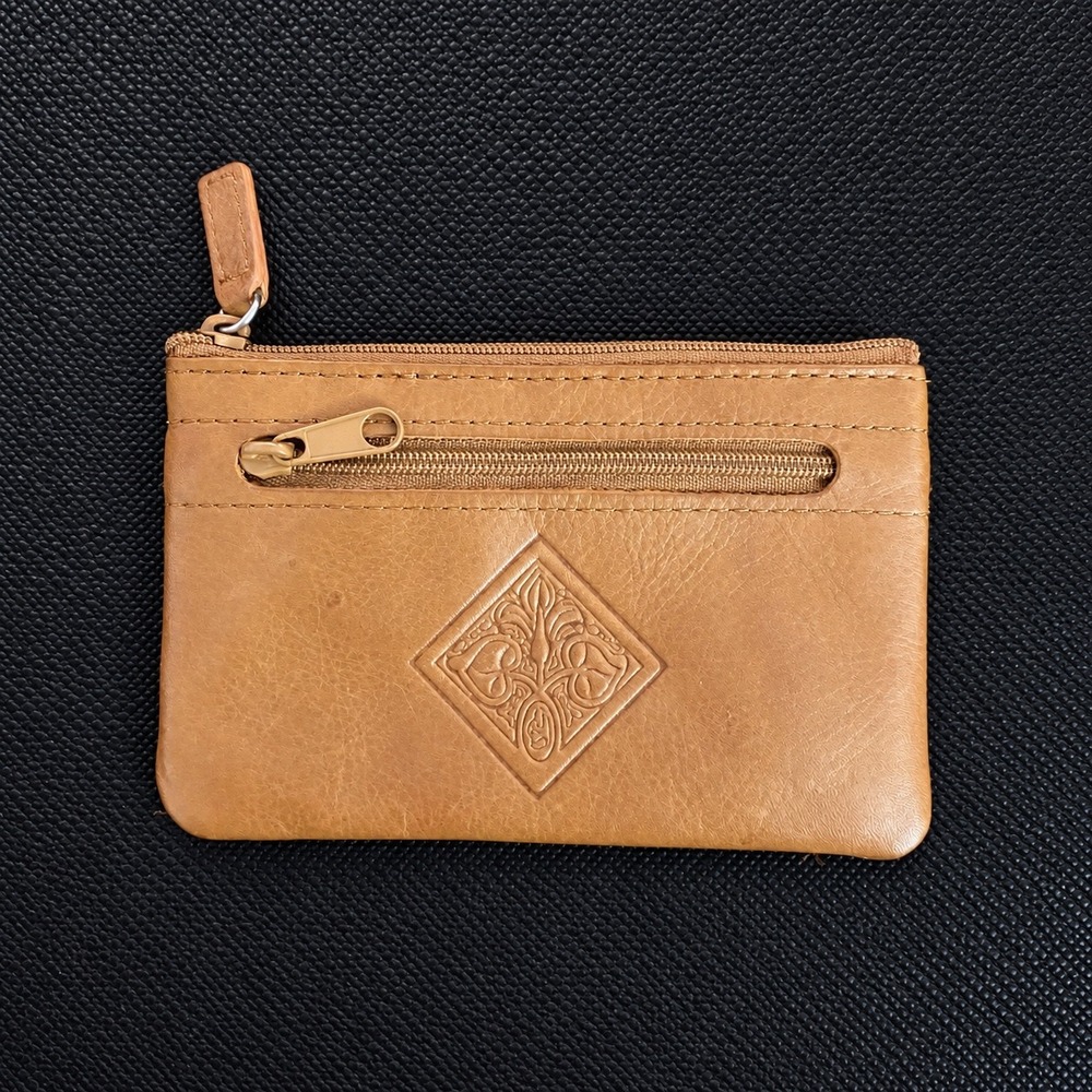 Tan Genuine Leather Coin Purse ID Holder Wallet with Key Ring Embossed Floral